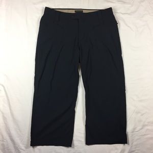 Royal Robins water repellant hiking capris size 10